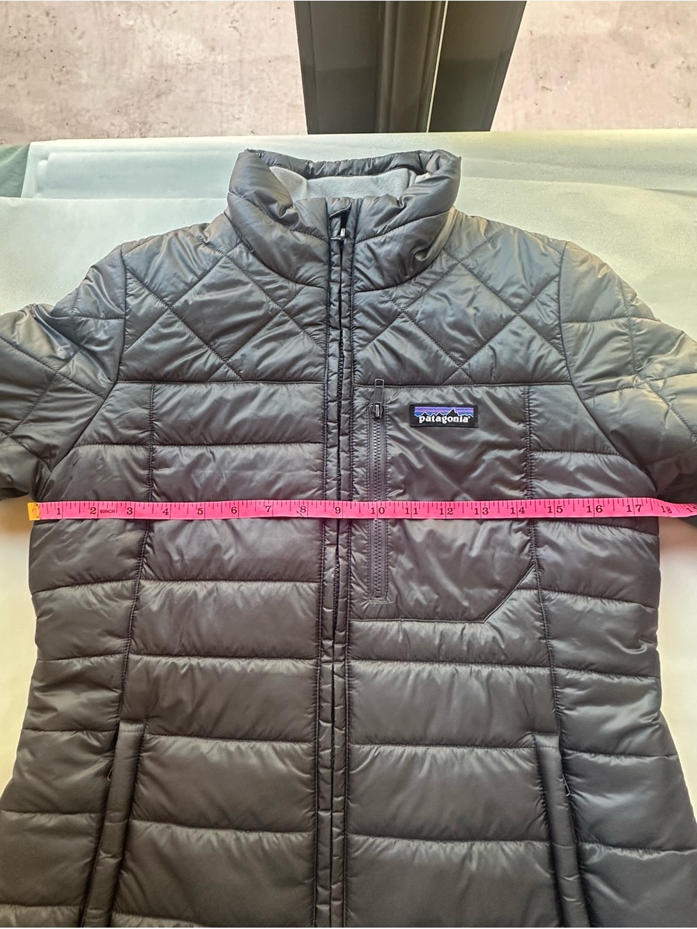 Patagonia “Radalie” Dark Gray Quilted Insulated Jacket Size Small Like New! - Picture 15 of 16